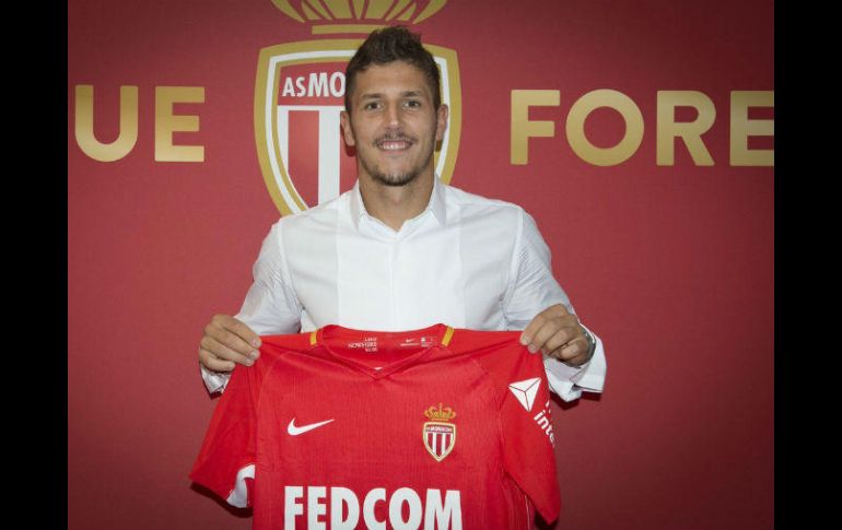 Jovetic llega al club del principado procedente del Inter de Milán. TWITTER / @AS_Monaco