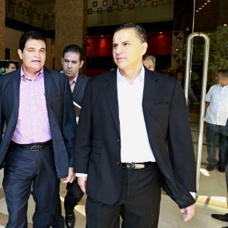 Recibe PGR ampliación de denuncia contra Roberto Sandoval