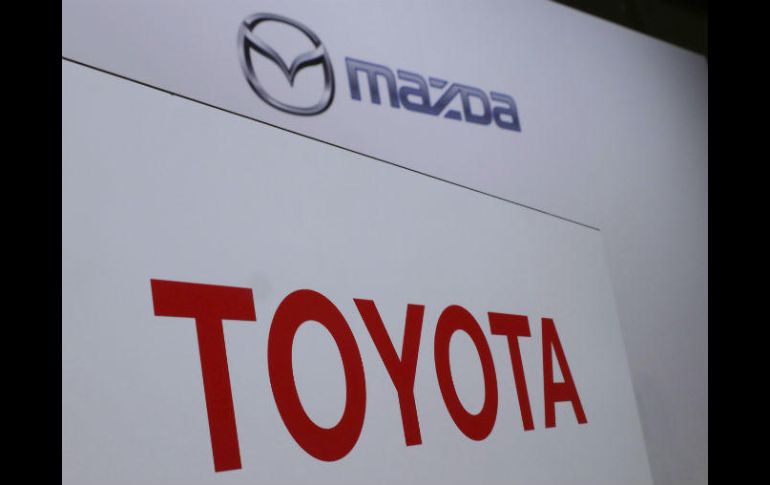 A pesar de que este año disminuyó 3.0 por ciento, Toyota se mantiene en el ranking de empresas con mayores ventas. AP / ARCHIVO