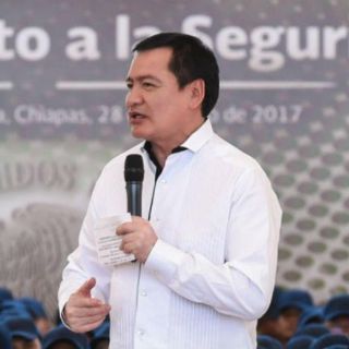 No me preocupa supuesto espionaje: Osorio Chong
