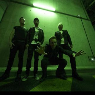 U2 presenta su nuevo material