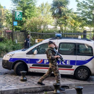 Imputan por terrorismo al sujeto que arrolló a militares franceses