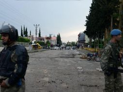 Los atentados con explosivos colocados al paso de un convoy de policías o militares son frecuentes en el sureste de Turquía. AP / ARCHIVO