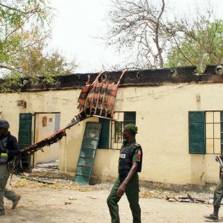 Muere un policía en un atentado en el centro de Argelia