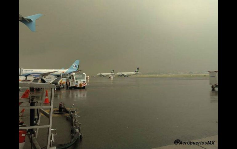 La mayoría de los vuelos, procedían de la Ciudad de México, donde el AICM estuvo cerrada durante horas por inundaciones. TWITTER / @AeropuertosMX