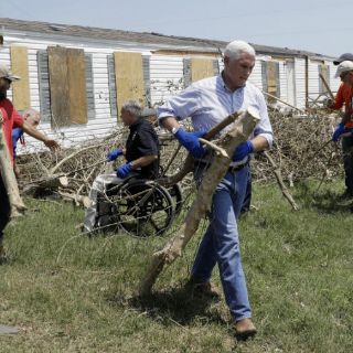 Gobernador de Texas declara al próximo domingo como ‘Día de Oración’