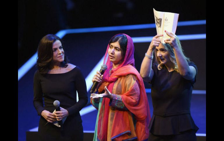 Malala participó ante un auditorio lleno de jóvenes estudiantes en México Siglo XXI, de la Fundación Telmex. AFP / A. Estrella