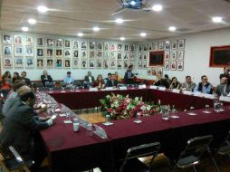 Integrantes de la Mesa de Gobernanza, instalada en el Congreso, analizaron el proyecto. EL INFORMADOR / R. Rivas