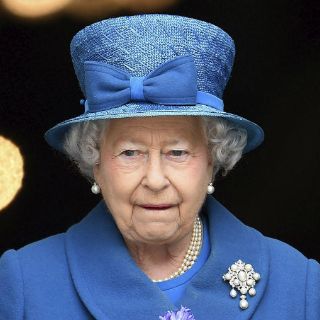 Isabel II expresa sus condolencias por las víctimas de 'Harvey'