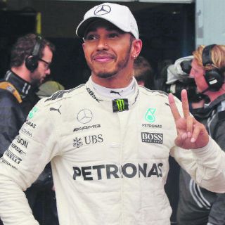 Sir 'pole' Hamilton