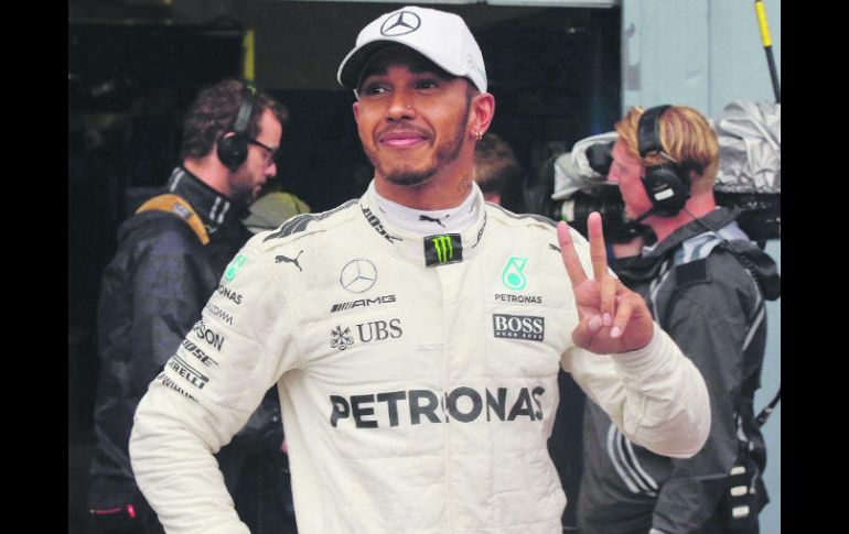 Humilde. El piloto británico dijo que está cumpliendo un sueño con cada uno de los récords que consigue en el Gran Circo. AFP / A. Isakovic