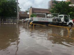 El fenómeno natural registra vientos sostenidos de 55 kilómetros por hora y rachas de 75 kilómetros por hora. NTX /