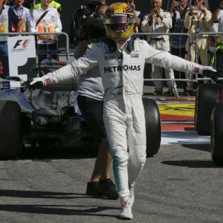 Lewis Hamilton, nuevo líder tras ganar en Monza