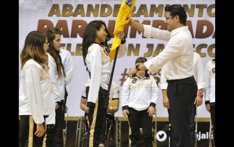 El gobernador de Jalisco reconoció y felicitó lo hecho por los más de 270 atletas que dieron a Jalisco el título número 14. TWITTER / @AristotelesSD