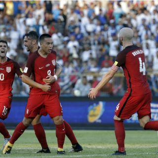 EU rescata agónico empate en Honduras