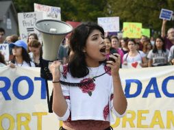 El presidente de EU dio por terminado este martes el programa DACA, que beneficiaba a casi 800 mil jóvenes indocumentados en ese país. AP / G. Walker