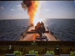 La fragata rusa Admiral Essen lanzó desde aguas del Mediterráneo varios misiles de crucero Kalibr contra posiciones yihadistas. AP / P. Golovkin