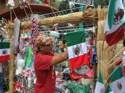 Salir a las plazas públicas de toda la República Mexicana, es una opción para festejar. NTX / G. Durán
