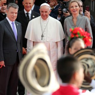 El Papa Francisco pide a colombianos no perder la esperanza
