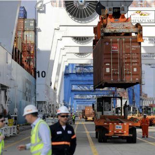 Déficit de EU con México crece a niveles de 2008