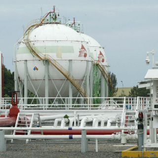 También desviaron recursos de Pemex con universidades