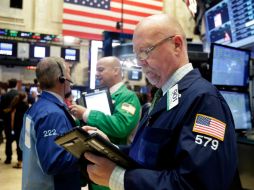 Todos los indicadores principales de la Bolsa de NY registraron alzas en sus primeros movimientos del día. AP / ARCHIVO