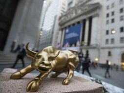 El índice Nasdaq ganó 4.55 puntos y acabó en seis mil 397.87 enteros. AP / M. Altaffer