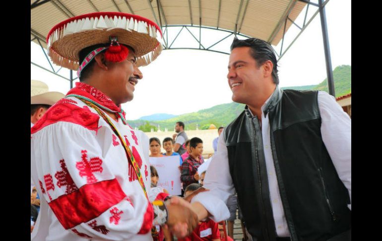Aristóteles realiza una gira de trabajo por municipios de la Zona Norte, como Chimaltitán, Villa Guerrero, Totatiche y Colotlán. TWITTER / @AristotelesSD