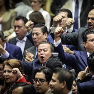 Eliminación de pase automático a fiscal destraba crisis en San Lázaro