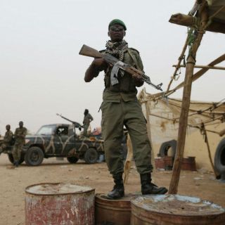 Militares cometen abusos en Mali y Burkina Faso: HRW