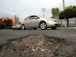 El regidor priista Salvador de la Cruz Rodríguez exige un informe pormenorizado del estado que guardan las calles del municipio. EL INFORMADOR / ARCHIVO