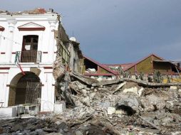 En Juchitán no abrieron las tiendas Oxxo, ni los restaurantes, tampoco Soriana ni Bodega Aurrera. SUN / A. Martínez