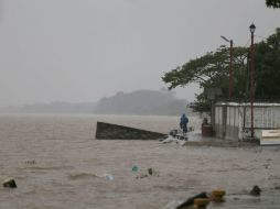 Luis Puente, director de Protección Civil Federal, señala que las afectaciones son menores de las esperadas. AFP / Y. Cortez