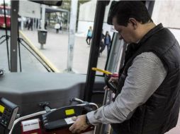 La nueva tarjeta se podrá utilizar en la Línea 1 y 2 de Tren Ligero, las tres rutas de SiTren y el Macrobús. EL INFORMADOR / ARCHIVO