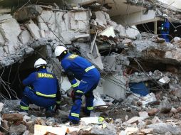 Hay cuatro mil 900 comités de Protección Civil en labores de rescate, los cuales no han reportado más decesos. EFE / J. Nuñez