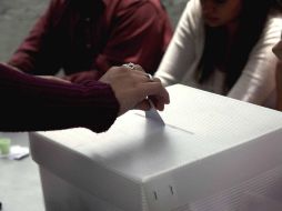 Los sondeos difundidos en los últimos días apuntan a una gran igualdad entre los dos bloques, con ligera ventaja para la derecha. NTX / ARCHIVO