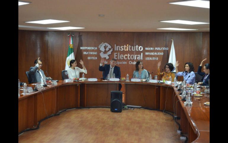 Guillermo Alcaraz Cross puntualizó que es muy difícil calcular cuántas personas participarán en la consulta. TWITTER / @iepcjalisco