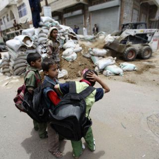 HRW insta a ONU a denunciar 'crímenes de guerra' en el Yemen