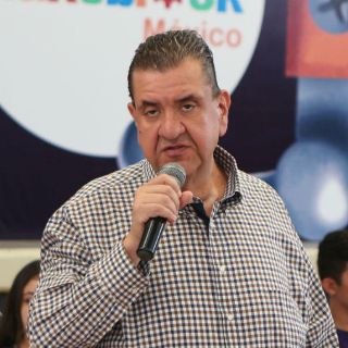 Descartan falta de docentes en Jalisco