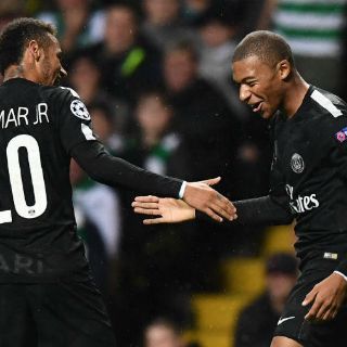 Tridente del PSG se estrena en Europa con goleada