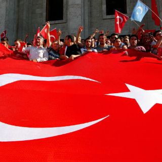 Turquía ordena la detención de 79 personas por golpismo