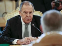 El canciller ruso Sergei Lavrov dijo el lunes que Rusia reduciría la cantidad de misiones diplomáticas en EU. AP / ARCHIVO