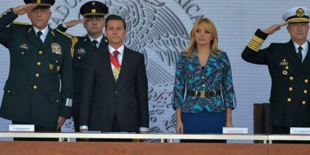 Peña Nieto reconoce ayuda de Fuerzas Armadas tras sismo | El Informador