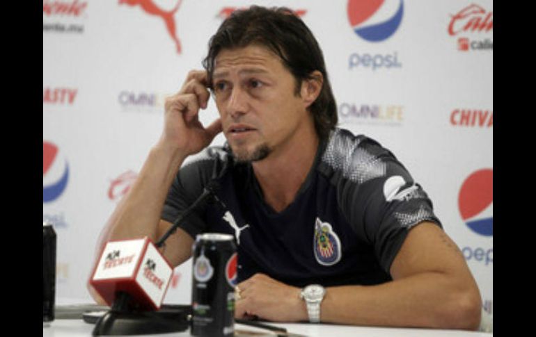 Almeyda sustituyó a José Manuel de la Torre en la dirección de las Chivas en septiembre de 2015. EL INFORMADOR / ARCHIVO