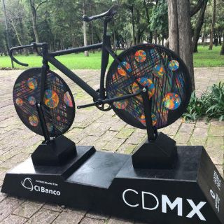 Presentan exposición “Art Bike”