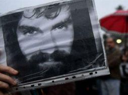 La desaparición del joven Maldonado ha llegado a ser comparada con las prácticas de la dictadura militar de los setenta. FACEBOOK / Santiago Maldonado