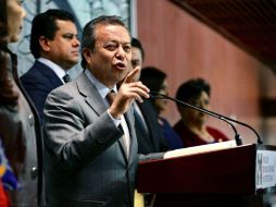 El priista César Camacho pidió congruencia, porque hay estados que ya tienen procurador o fiscal resultado del pase automático. SUN / G. Godínez