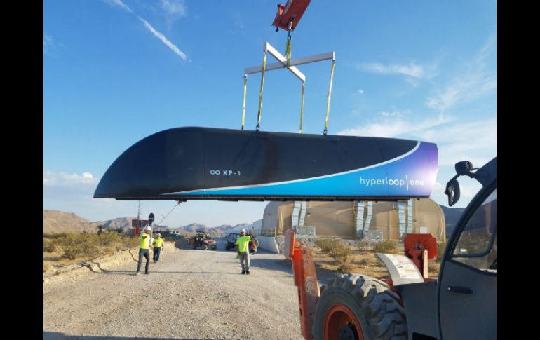 El sistema de transporte Hyperloop es promovido por Tesla y SpaceX, dos empresas fundadas por Elon Musk. TWITTER / @hyperloopone