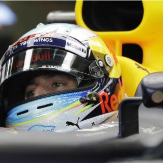 Daniel Ricciardo lidera los primeros entrenamientos en Singapur