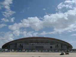Los rojiblancos estrenan estadio con la obligación de ganar. EFE / F. Villar
